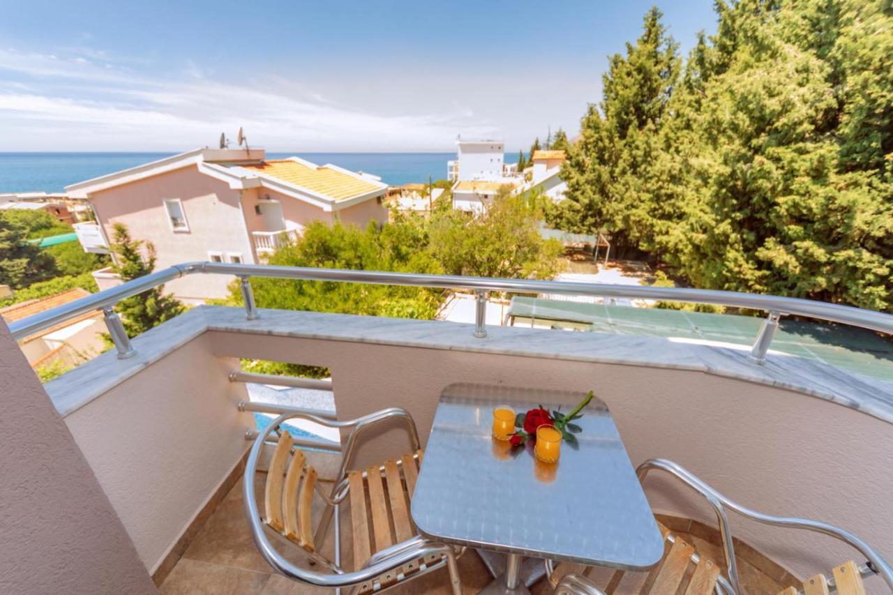 Ani Apartmani Добра-Вода Экстерьер фото